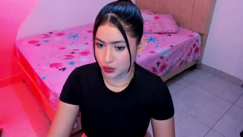 Snapshot of aphril_cavalli chatting on 02/27/26, 01:16 Aphril online show from 02/27/26, 01:16