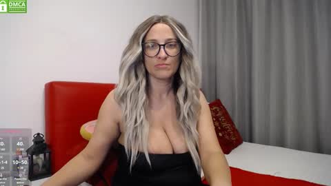 Sarah online show from 01/22/25, 05:05