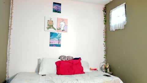 Snapshot of aphrodite_rosse chatting on 05/12/26, 05:10 aphrodite_rosse online show from 05/12/26, 05:10