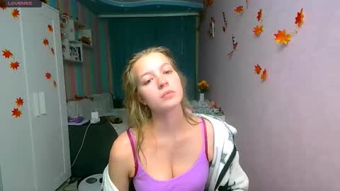 Snapshot of aphrodite_wow_ chatting on 10/19/25, 01:45 Aphrodite online show from 10/19/25, 01:45