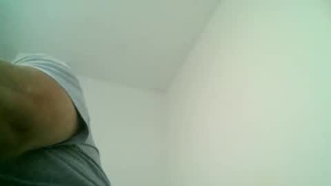 Snapshot of apixaba chatting on 09/14/25, 07:57 furry bear online show from 09/14/25, 07:57