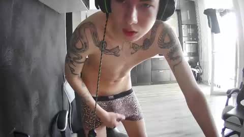 aplant_ online show from 09/11/25, 11:10