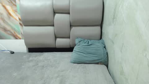 Apolo online show from 09/30/25, 06:35