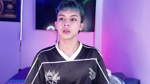 Apolo online show from 06/19/26, 03:11
