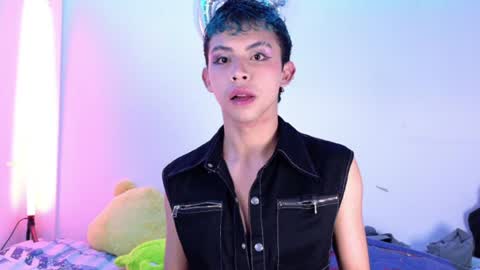 Apolo online show from 07/04/26, 03:35