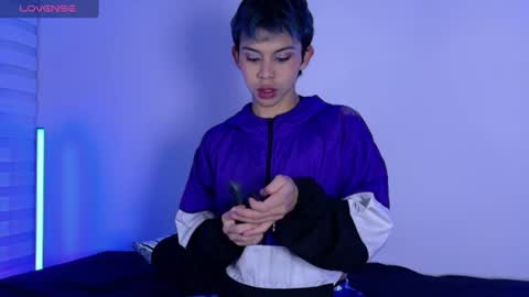 Apolo online show from 08/02/26, 01:26