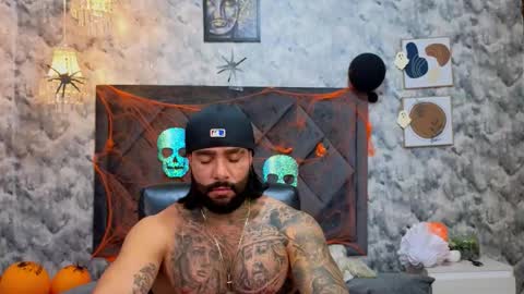 Apolo online show from 10/23/25, 10:52