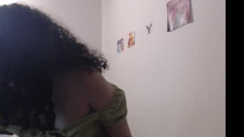 Snapshot of apolosbitch chatting on 12/01/24, 11:47 Nix online show from 12/01/24, 11:47