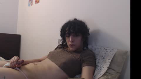 Snapshot of apolosbitch chatting on 12/04/24, 11:13 Nix online show from 12/04/24, 11:13