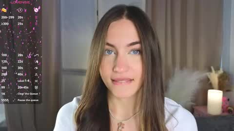 Vicki online show from 09/26/25, 09:13