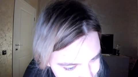 appleyummybuns online show from 11/01/25, 10:50