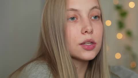  REYNA  my friend   online show from 12/06/24, 08:40