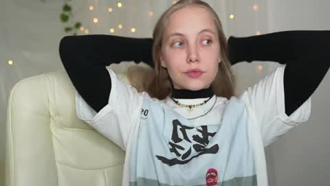  REYNA  my friend   online show from 12/10/24, 08:38