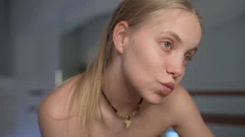  REYNA  my friend   online show from 01/17/25, 06:12