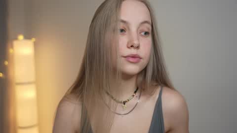  REYNA  my friend   online show from 01/23/25, 08:04