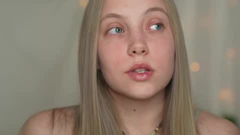  REYNA  my friend   online show from 02/27/25, 03:05