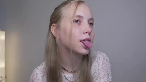  REYNA  my friend   online show from 09/14/25, 12:26