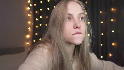  REYNA  my friend   online show from 09/24/25, 03:37