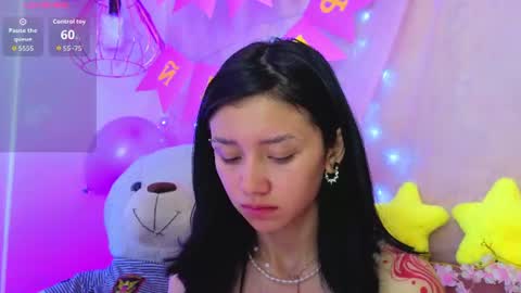 Snapshot of april_bennett chatting on 07/16/26, 03:18 online show from 07/16/26, 03:18