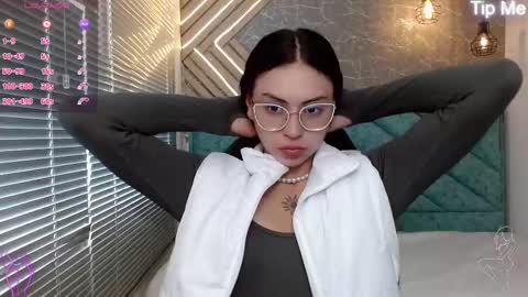  April  online show from 03/08/25, 02:08
