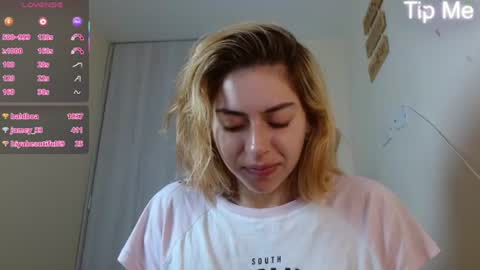 Snapshot of april_dumont5 chatting on 07/02/26, 10:43 April Dumont online show from 07/02/26, 10:43