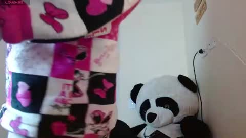 Snapshot of april_dumont5 chatting on 07/11/26, 12:19 April Dumont online show from 07/11/26, 12:19