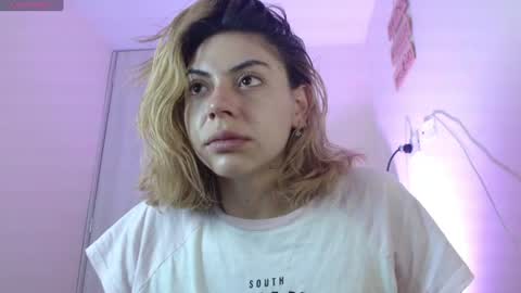 Snapshot of april_dumont5 chatting on 07/18/26, 10:30 April Dumont online show from 07/18/26, 10:30