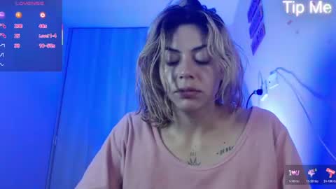 Snapshot of april_dumont5 chatting on 07/23/26, 10:57 April Dumont online show from 07/23/26, 10:57