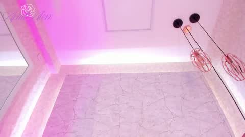 April online show from 10/17/25, 06:38