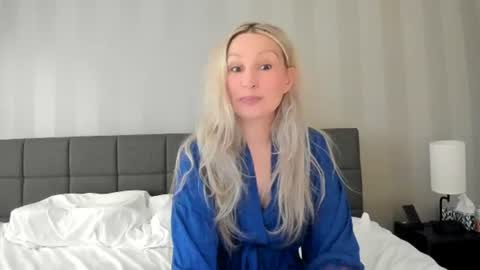 Audrey Im usually online every single day except sundays from  and 20 pm uk time online show from 06/09/26, 08:31
