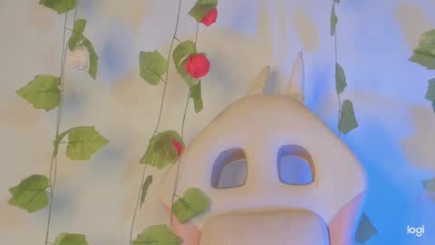APRIL online show from 03/05/25, 12:38