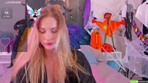 April online show from 10/25/25, 07:19