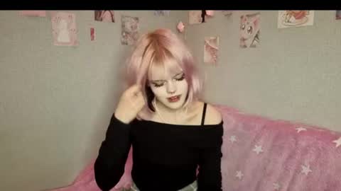 Alice D online show from 06/24/26, 09:14