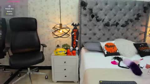 April online show from 10/20/25, 07:14