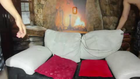 Snapshot of aprovechame_ chatting on 06/11/26, 05:16 aprovechame_ online show from 06/11/26, 05:16