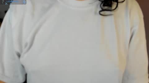 aqua emilly online show from 09/23/25, 11:41