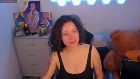 aqua emilly online show from 06/11/26, 12:32