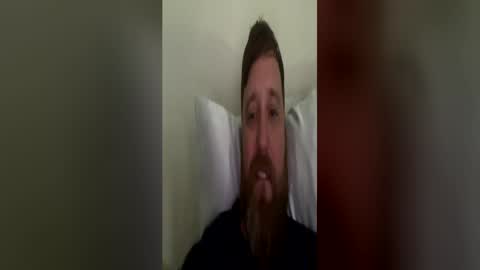 Snapshot of aquaman_x chatting on 06/17/26, 01:19 Aquaman online show from 06/17/26, 01:19