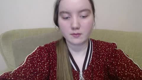 Josefin online show from 11/20/25, 04:07