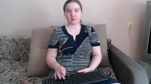 Josefin online show from 04/09/26, 04:01