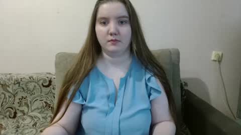 Josefin online show from 06/15/26, 04:36