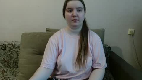 Josefin online show from 06/17/26, 05:10