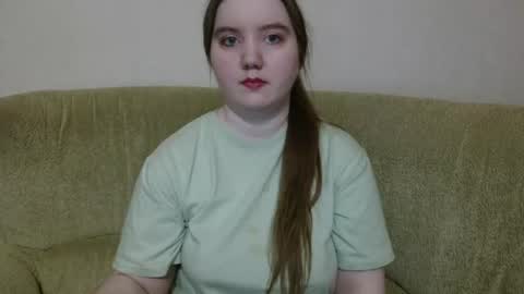 Josefin online show from 06/18/26, 01:17