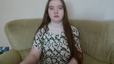 Josefin online show from 06/19/26, 01:32