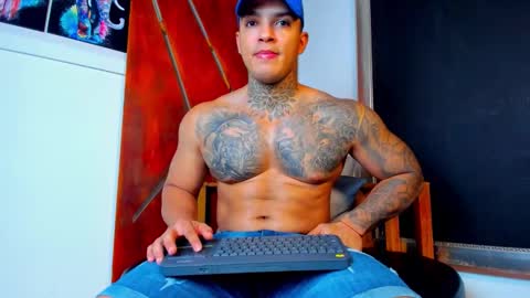 AquilesElpapi online show from 11/23/25, 01:16