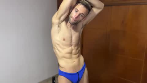 Snapshot of aquilesmade chatting on 12/11/24, 02:19 Aquilesmade online show from 12/11/24, 02:19