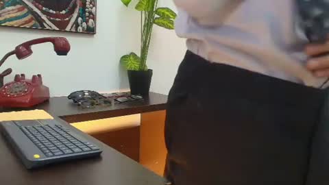 aquilestaylor online show from 07/14/26, 12:44