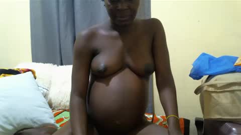 Snapshot of ara_bellah chatting on 12/18/24, 10:24 ara bellah online show from 12/18/24, 10:24