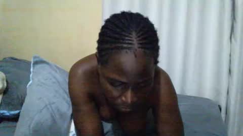 Snapshot of ara_bellah chatting on 10/22/25, 11:48 ara bellah online show from 10/22/25, 11:48