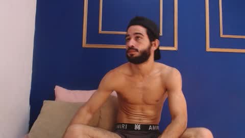 Snapshot of arabe_go chatting on 03/18/26, 04:04 arabe_go online show from 03/18/26, 04:04